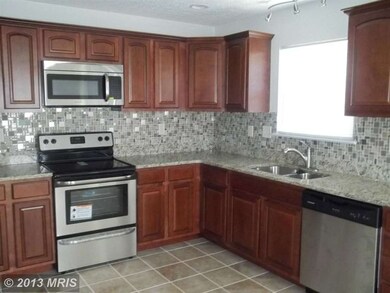 5201 Daventry Terrace, District Heights, MD 20747 - photo 4