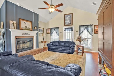 2209 N Aspen Rd, Gainesville, TX 76240 - photo 7