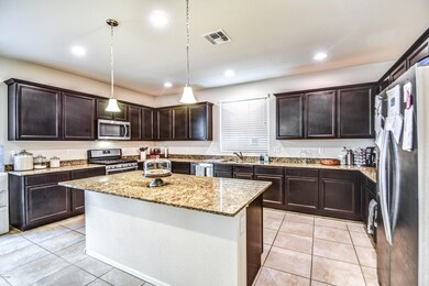 KITCHEN 4