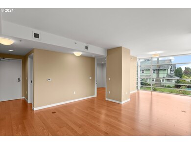 Living Room/Dining Room