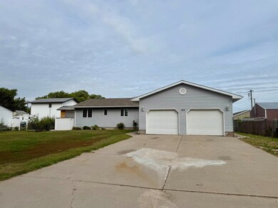 106 E 3rd St, Alda, NE 68810 - photo 2