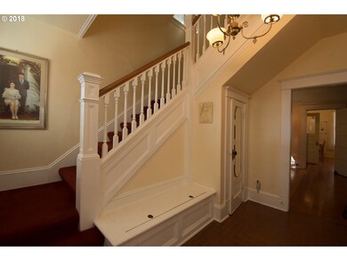 Entrance/Foyer