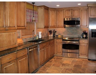 189 No St W, Agawam, MA 01030 - photo 3