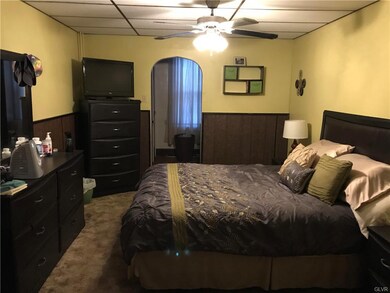 519 Arlington St, Tamaqua, PA 18252 - photo 2