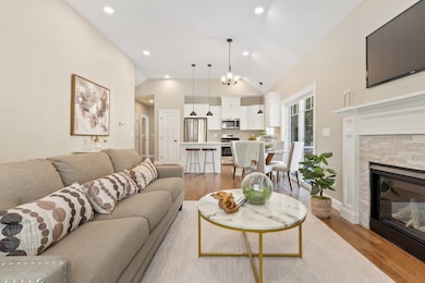 2A Renee Dr, Amherst, NH 03031 - photo 6