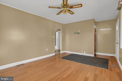 905 Academy Ave, Owings Mills, MD 21117 - photo 3