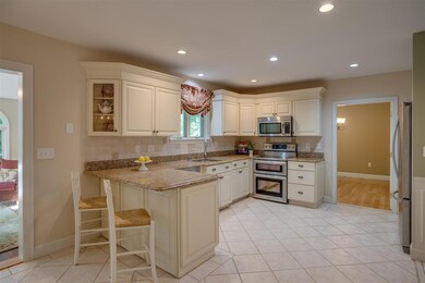 10 Pitman Rd, East Hampstead, NH 03826 - photo 7