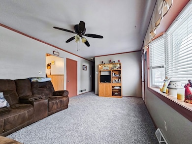 1105 Colonial Dr, Machesney Park, IL 61115 - photo 5