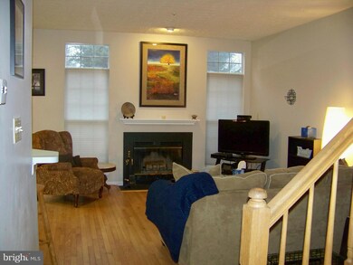 6210 Gothic Ln, Bowie, MD 20720 - photo 4