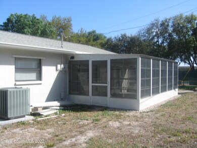 2213 Catawba Dr, Cocoa, FL 32926 - photo 4