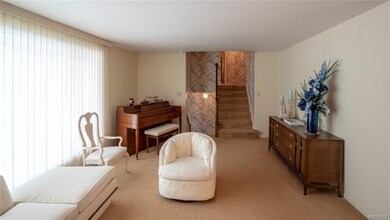 1325 Greenbrier Ln, North Tonawanda, NY 14120 - photo 7