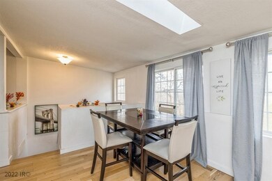 230 E Creston Ave, Des Moines, IA 50315 - photo 4