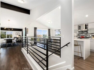 4830 Alatar Dr, Woodland Hills, CA 91364 - photo 2