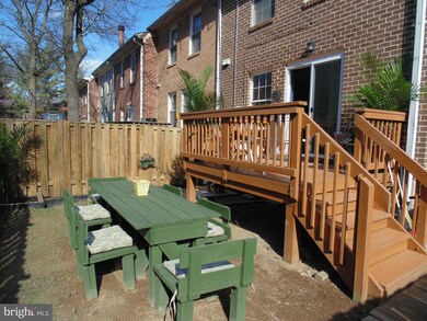 9097 Lambskin Ln, Columbia, MD 21045 - photo 5