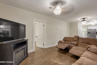 3-web-or-mls-404 Loraine St-3