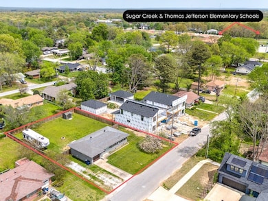 803 NW 10th St, Bentonville, AR 72712 - photo 2