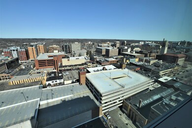 21F View3