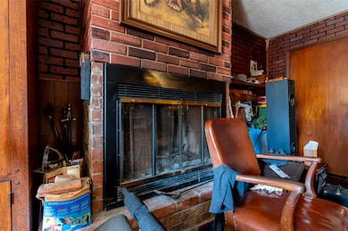 923 Dubois St, Denison, TX 75020 - photo 6