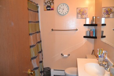 1251 Pawtucket Blvd unit 4, Lowell, MA 01854 - photo 3