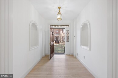 7902 Sandalfoot Dr, Potomac, MD 20854 - photo 5