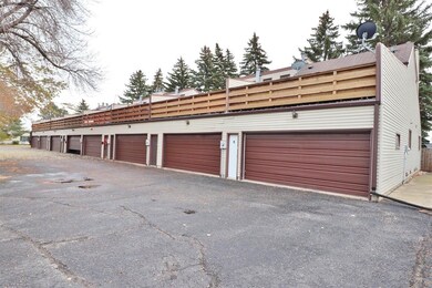 1808 Main St S unit 7, Minot, ND 58701 - photo 4