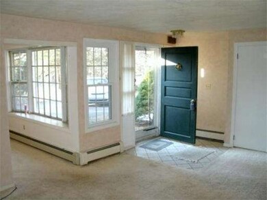 27 Juniper Ln, Framingham, MA 01701 - photo 6