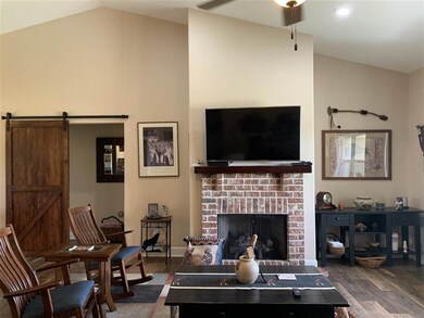 166 Martin Farms Rd, Crawfordville, FL 32327 - photo 4