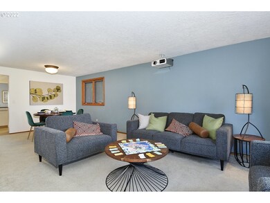 Living Room/Dining Room