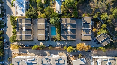 1881 Alpha Rd unit 8, Glendale, CA 91208 - photo 5