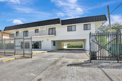 5980 SW 40th Ave unit E, Fort Lauderdale, FL 33314 - photo 4