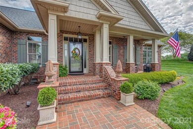 2600 Pebble Creek Dr, Shelby, NC 28152 - photo 5