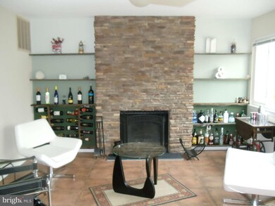 5341 Jennifer Dr, Fairfax, VA 22032 - photo 3