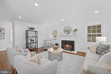 2912 Dartmouth Rd, Alexandria, VA 22314 - photo 6