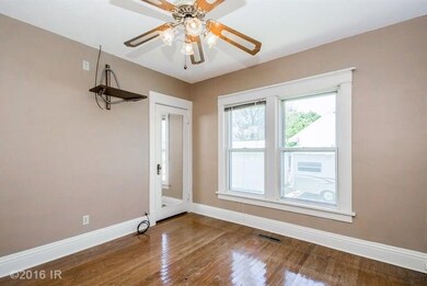 713 S 2nd Ave W, Newton, IA 50208 - photo 7