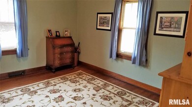 2031 45th St, Rock Island, IL 61201 - photo 6