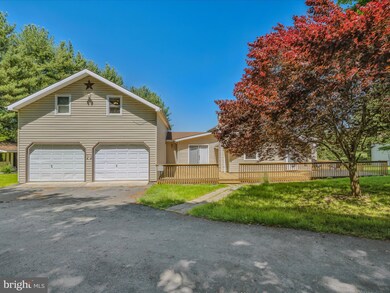 269 Harperella Ln, Berkeley Springs, WV 25411 - photo 2