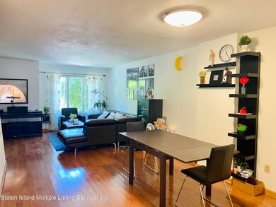 100 Seguine Place, Staten Island, NY 10312 - photo 4