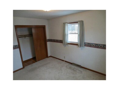 Master Bedroom. Master bedroom
