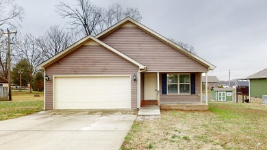 446 Woodrow St, Manchester, TN 37355 - photo 2