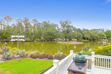 391 Evian -Tidalcreekphoto- (45)