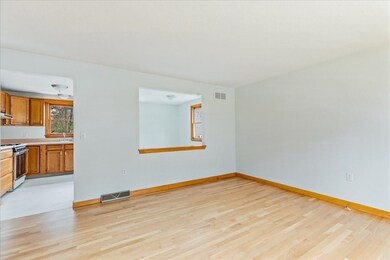 37 Annawon Dr, Halifax, MA 02338 - photo 6