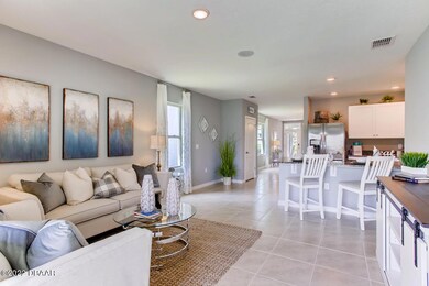 12 living room_kitchen