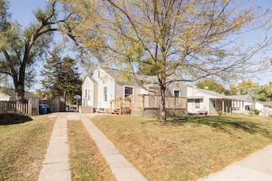 1524 56th St, Des Moines, IA 50311 - photo 2