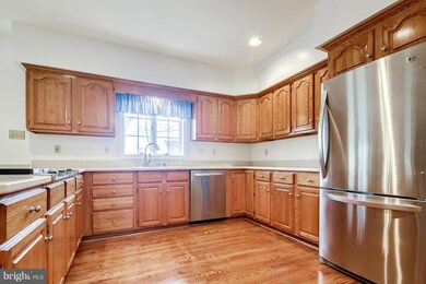 4825 Woodshire Garth, Ellicott City, MD 21043 - photo 7