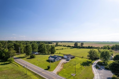 10827 Us Highway 231, Loogootee, IN 47553 - photo 2