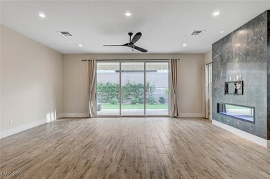 3395 Stone View Ave, Henderson, NV 89044 - photo 7