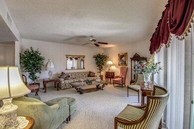 17435 N Cottonwood Dr, Sun City, AZ 85373 - photo 6