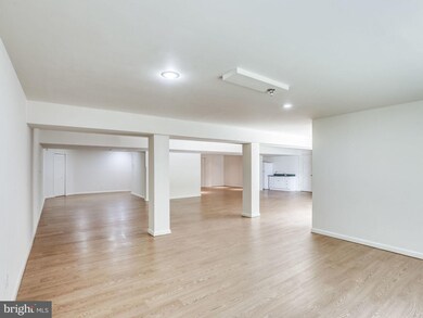 7707 Stratfield Ln, Laurel, MD 20707 - photo 4