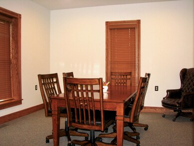 606 S Main St, Tuscola, IL 61953 - photo 2