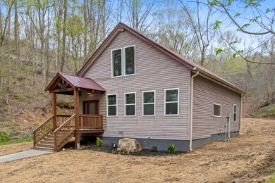 283 Barber Ln, Linden, TN 37096 - photo 2